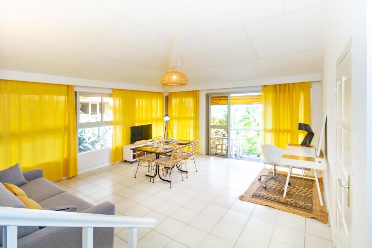 Cuty - Bel Et Spacieux Apt Avec Magnifique Vue Mer Et Piscine Saint Gilles Les Bains Exterior foto